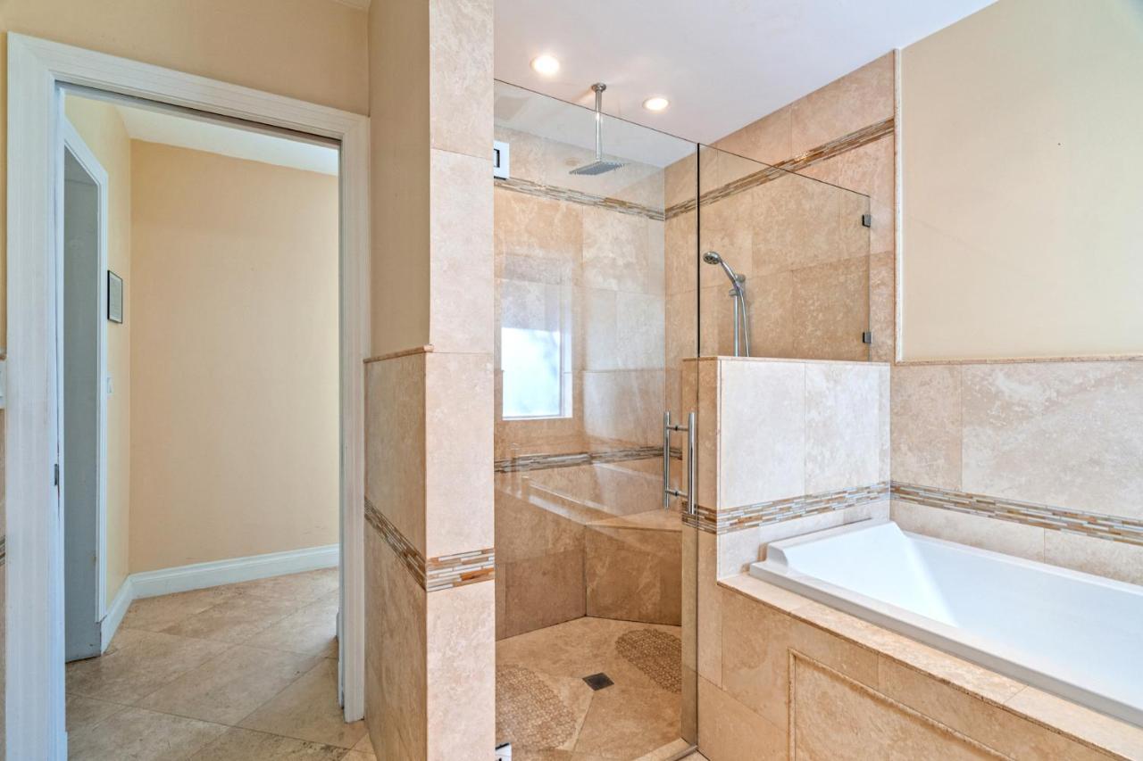 Las Olas Oasis: Heated Salt Water Pool Retreat Fort Lauderdale Exterior photo